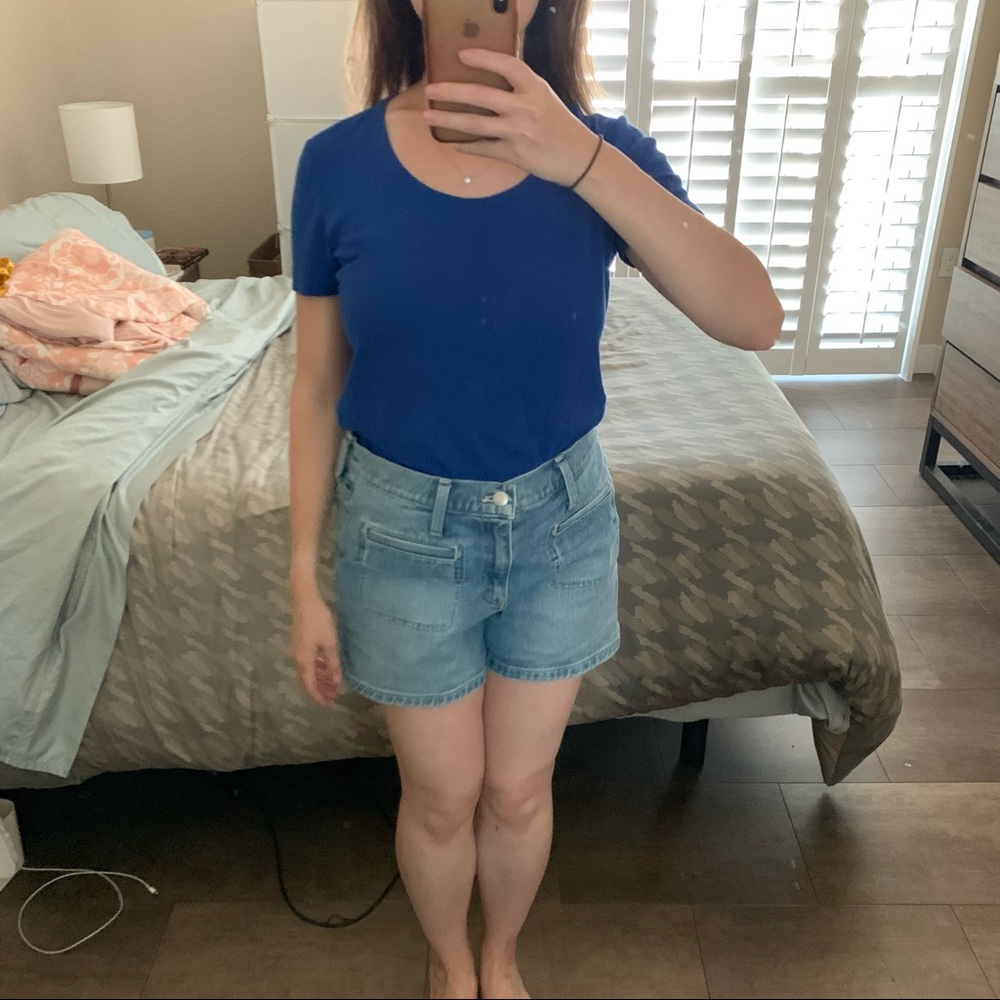 Ann Taylor Blue 100% Pima Cotton T Shirt, Size XS. Like new!